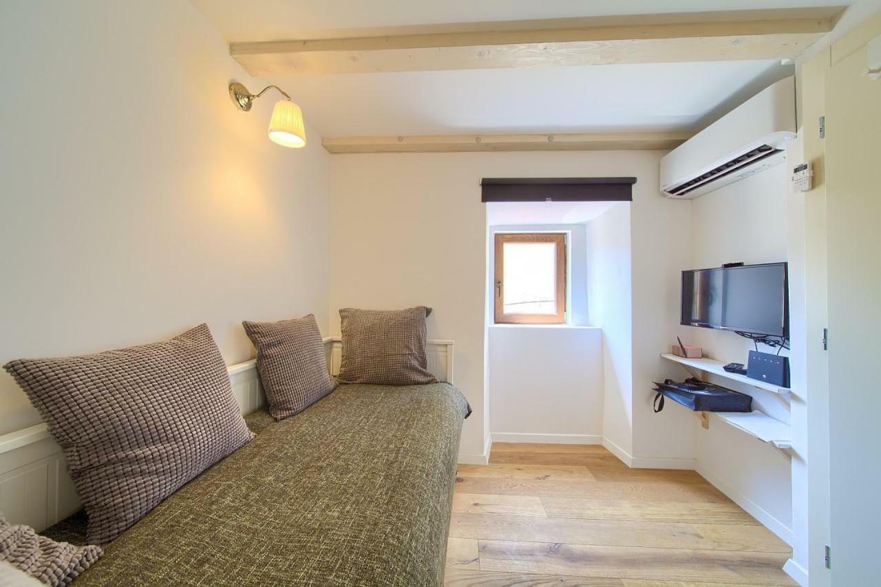 Apartman Caramella Baska  Bagian luar foto